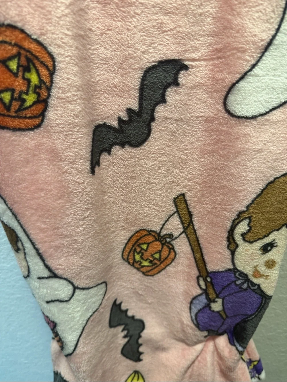 Monchhichi Halloween blanket